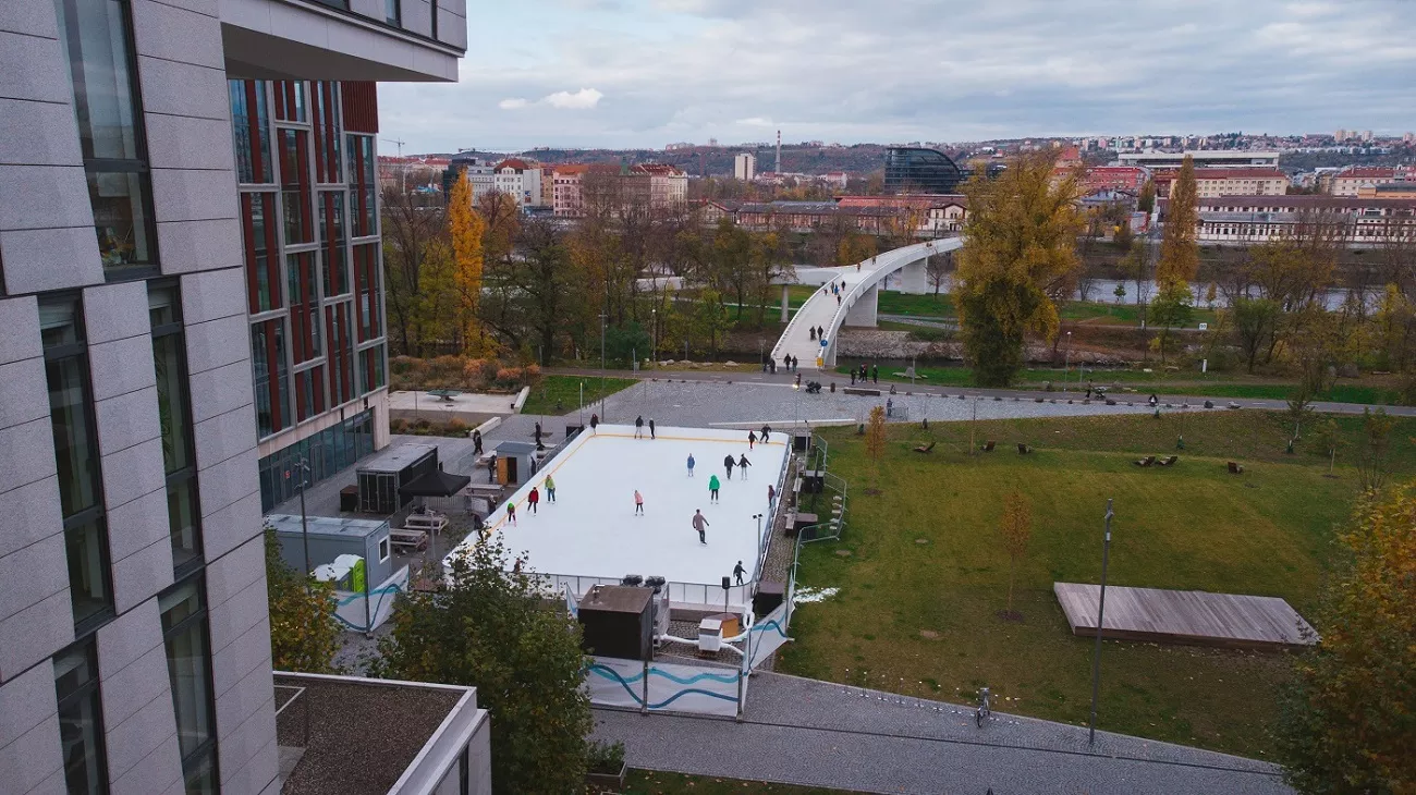 river rink 