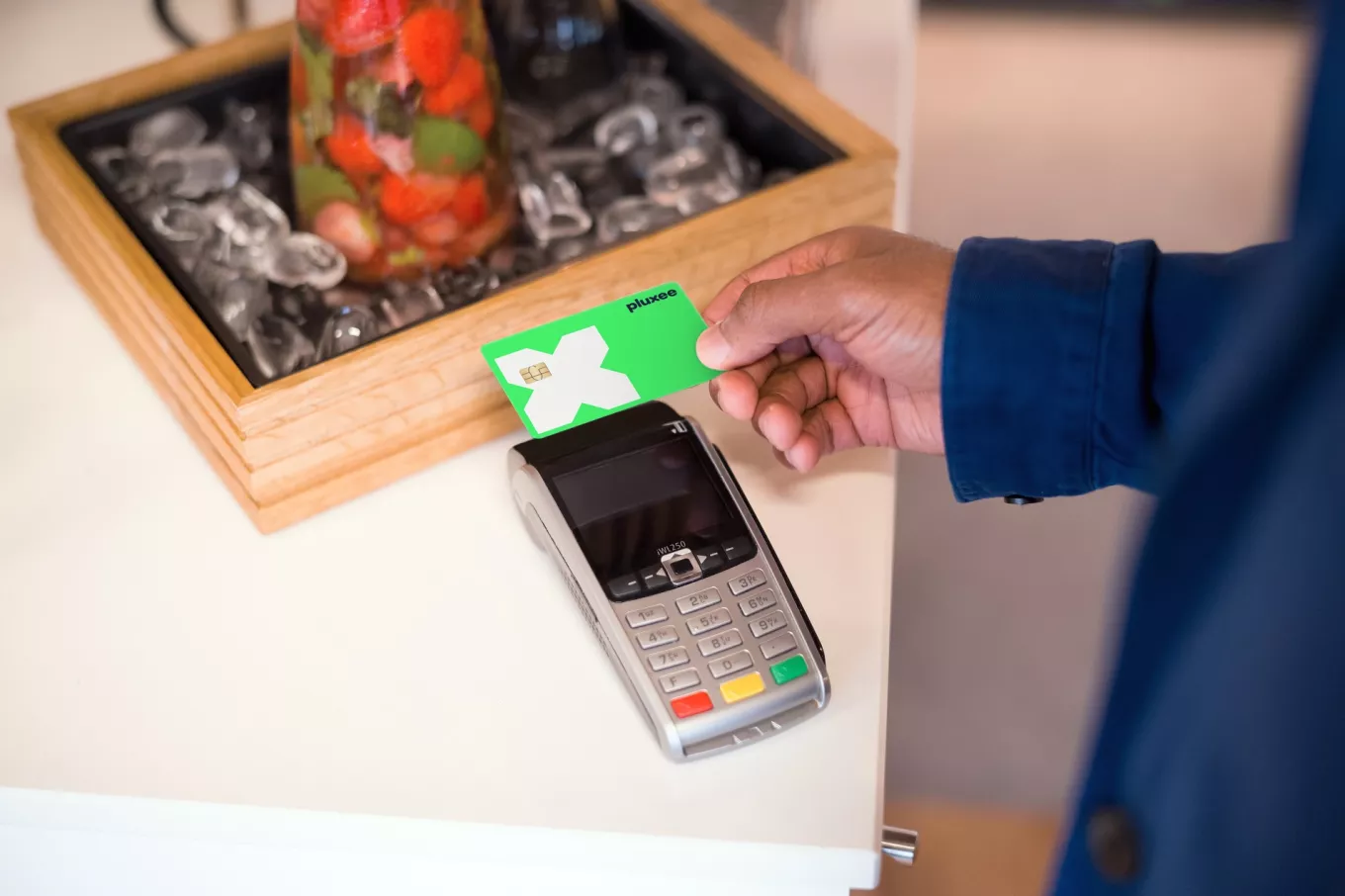 platba stravenkovou kartou