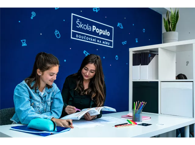 učitelka a žákyně