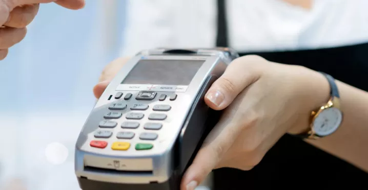 Nejvýhodnější stravenka má nově hodnotu 194 korun. Změna přichází po čtyřech měsících