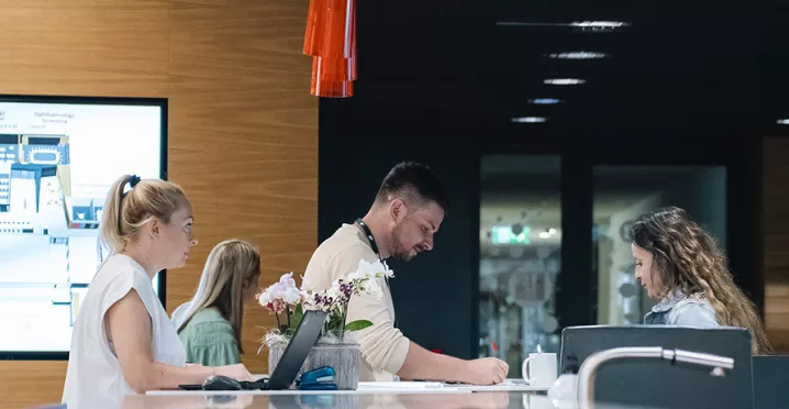 Registrace zájemců na recepci