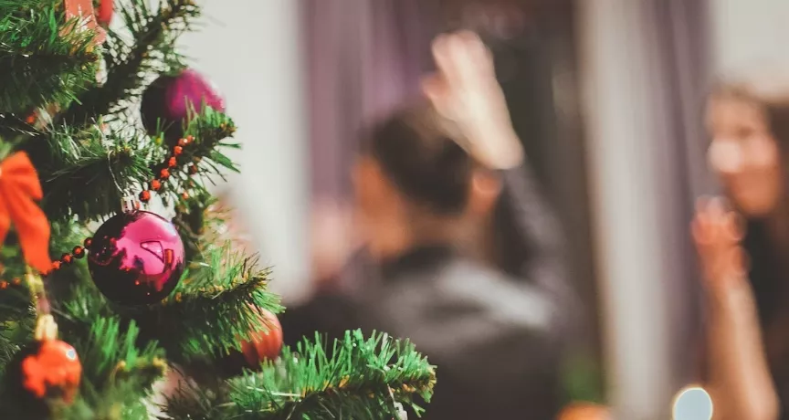 Vypnou drahé energie i firemní večírky?