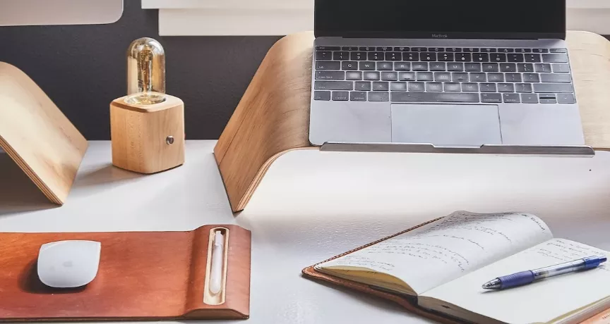 Průzkum: Jak firmy a zaměstnanci přistupují po covidu k home office?