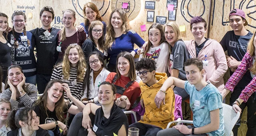 skupinové foto dětí z dětských domovů