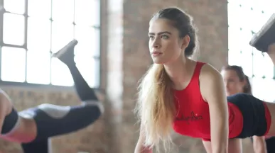 Jak se dostat s benefity do formy před plavkovou sezónou?