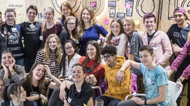 skupinové foto dětí z dětských domovů